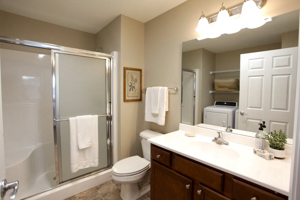 Photos and Video of Laurel Bluff Apartments in Reynoldsburg, OH